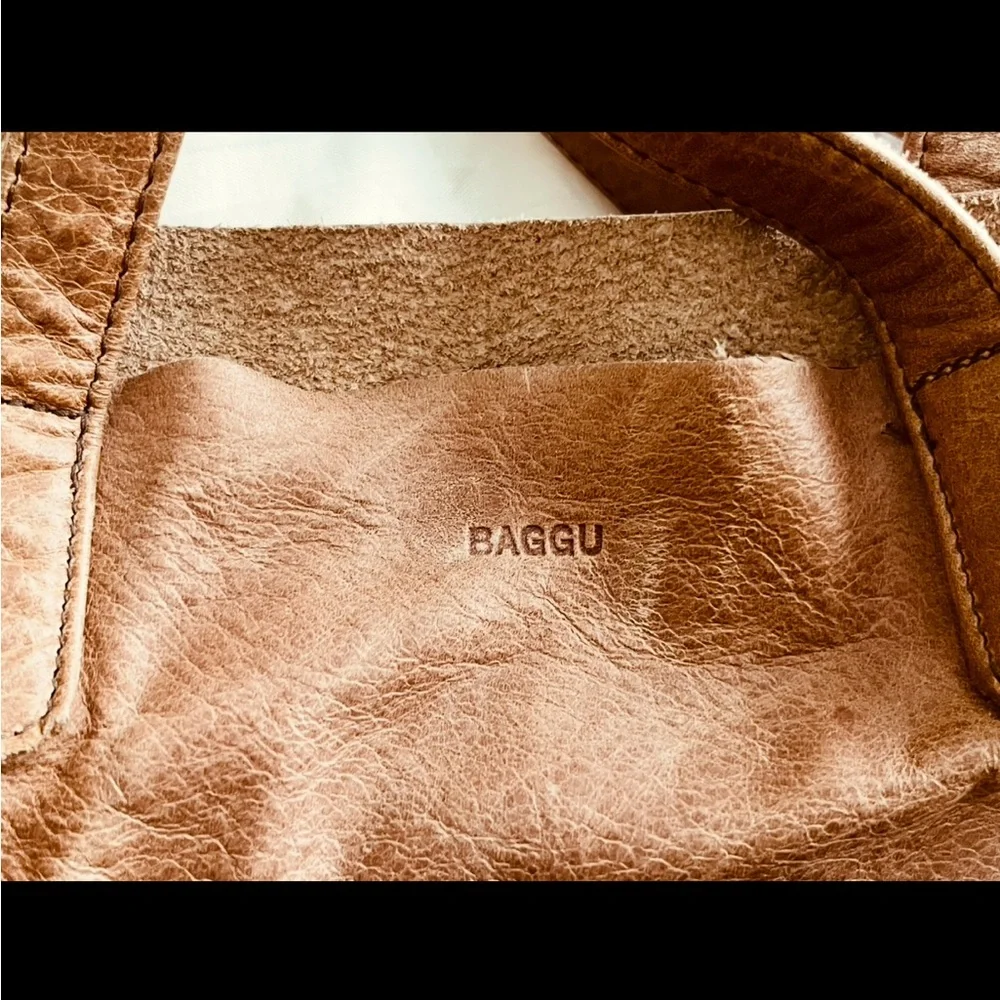 Baggu Brown Leather Tote Bag with Laptop Sleeve Protector - Picture 3 of 5